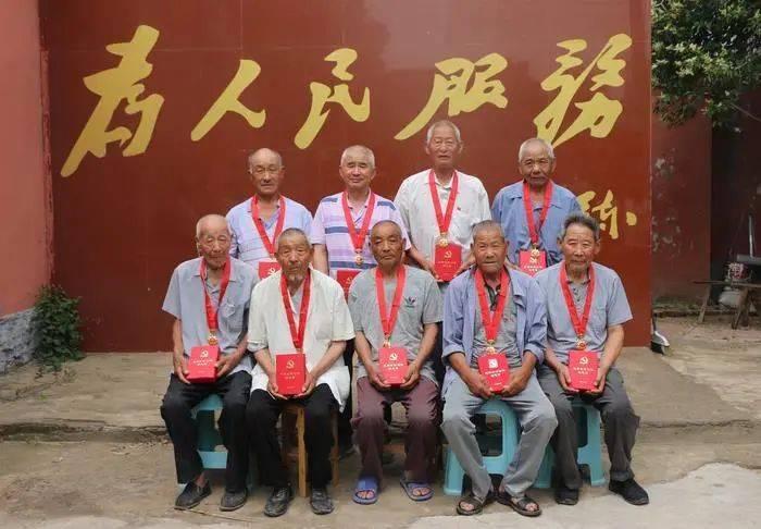 探索从刘耕宏到王心凌,在从罗大佑到孙燕姿,谁究竟才是背后的赢家?话题的从刘耕宏到王心凌,在从罗大佑到孙燕姿,谁究竟才是背后的赢家?红迪社区